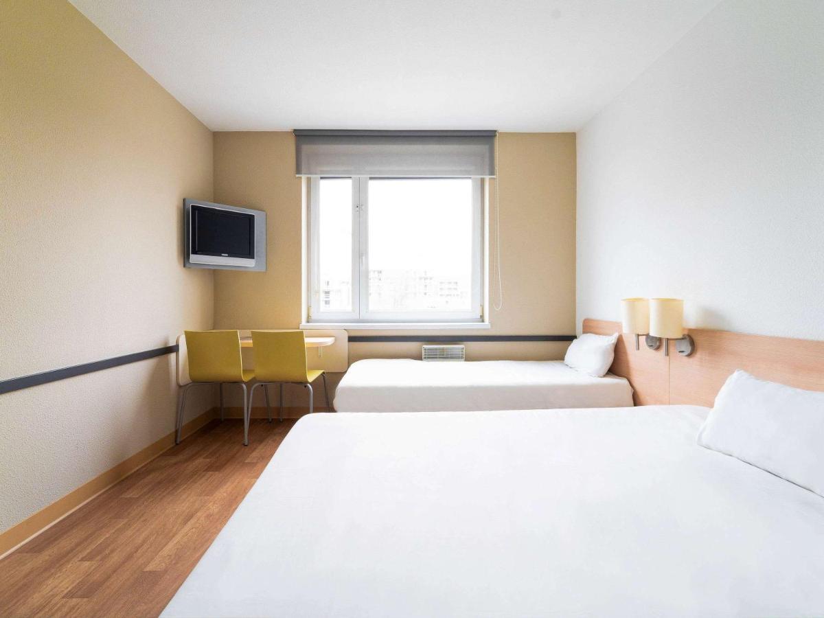 Ibis Budget Krakow Bronowice Exterior photo