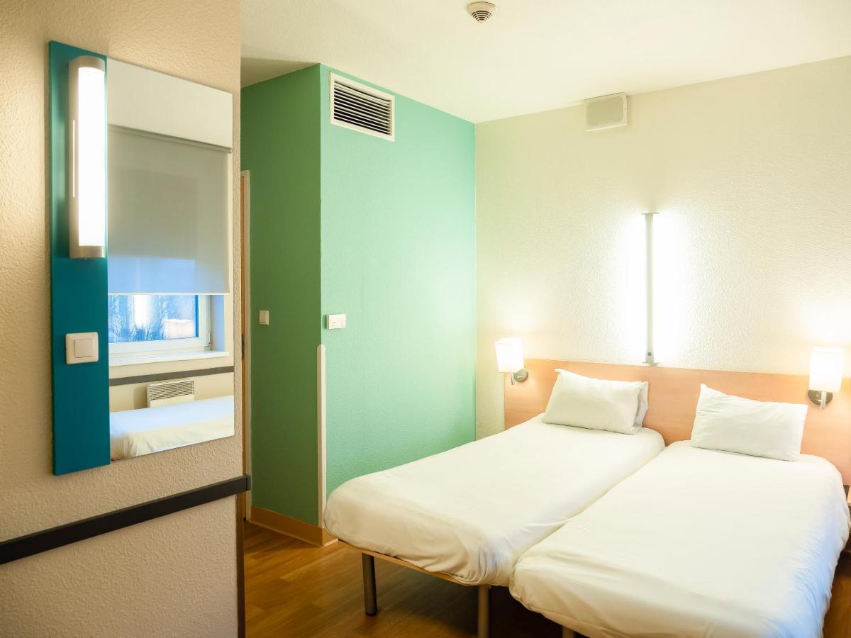 Ibis Budget Krakow Bronowice Exterior photo