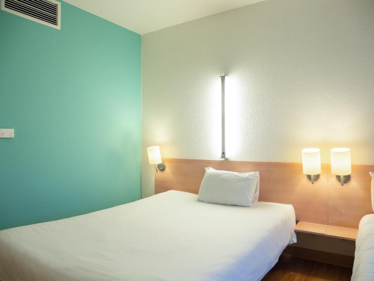Ibis Budget Krakow Bronowice Exterior photo