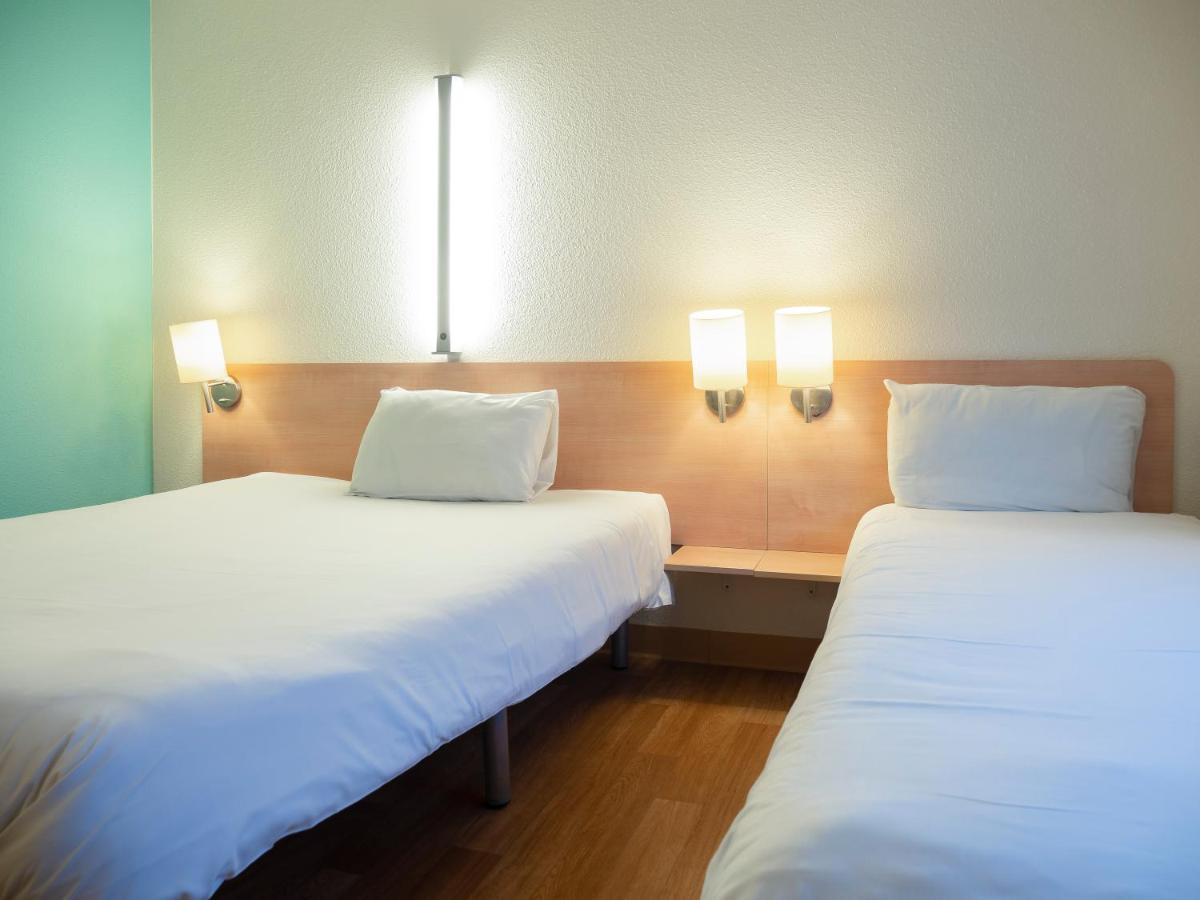 Ibis Budget Krakow Bronowice Exterior photo